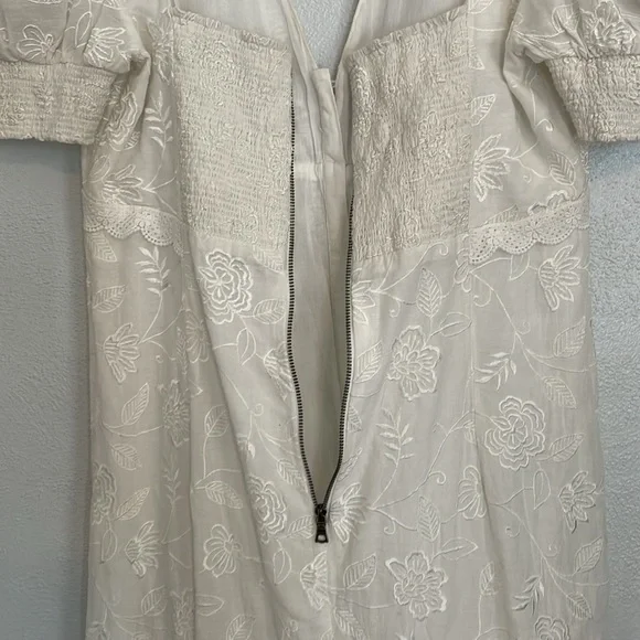 Alice‎ + Olivia Off White Stori White Eyelet Midi Dress Size 6 NWOT - Picture 9 of 14